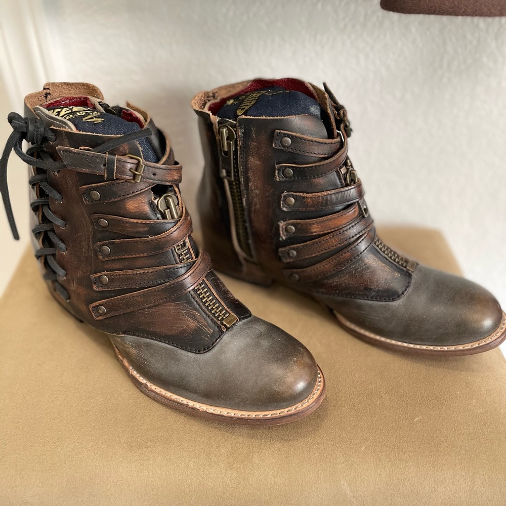 Free Bird Boots